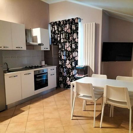 סראוואלה סקריביה Hh Hermoso Housing Serravalle מראה חיצוני תמונה