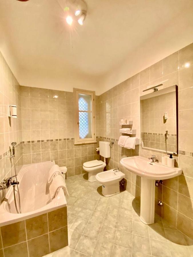 סראוואלה סקריביה Hh Hermoso Housing Serravalle מראה חיצוני תמונה