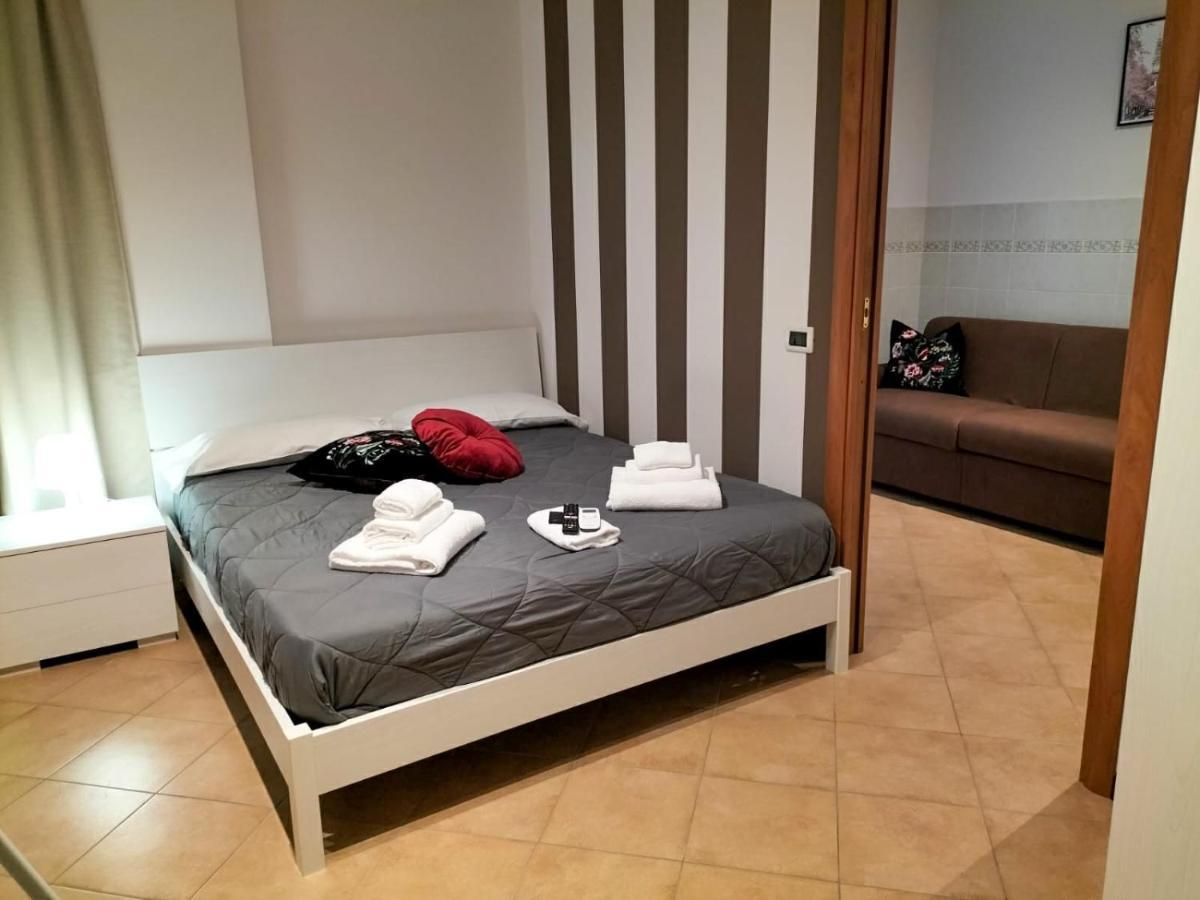 סראוואלה סקריביה Hh Hermoso Housing Serravalle מראה חיצוני תמונה