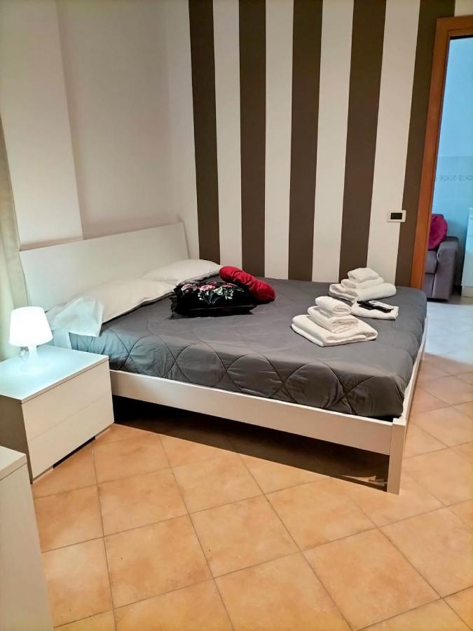 סראוואלה סקריביה Hh Hermoso Housing Serravalle מראה חיצוני תמונה