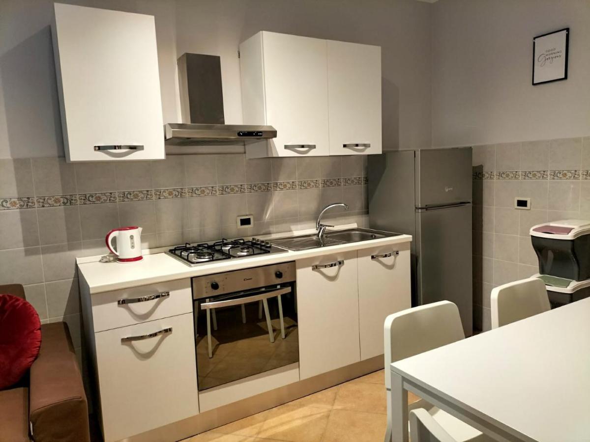 סראוואלה סקריביה Hh Hermoso Housing Serravalle מראה חיצוני תמונה